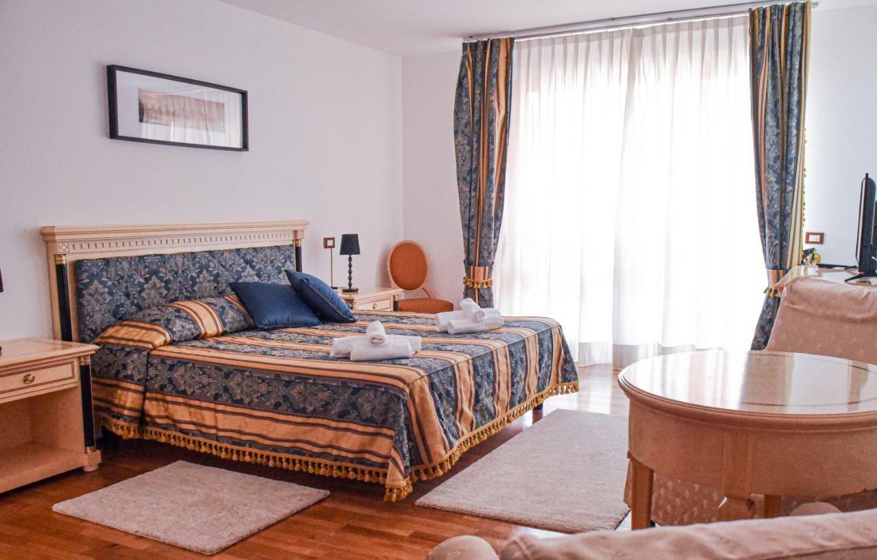 Hotel Villa Strassoldo "Ex Attianese Hotel Restaurant" Червиняно дел Фриули Екстериор снимка